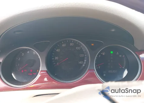 2002 Lexus Es 300 z USA, uszkodzony, nr VIN JTHBF30G920076467